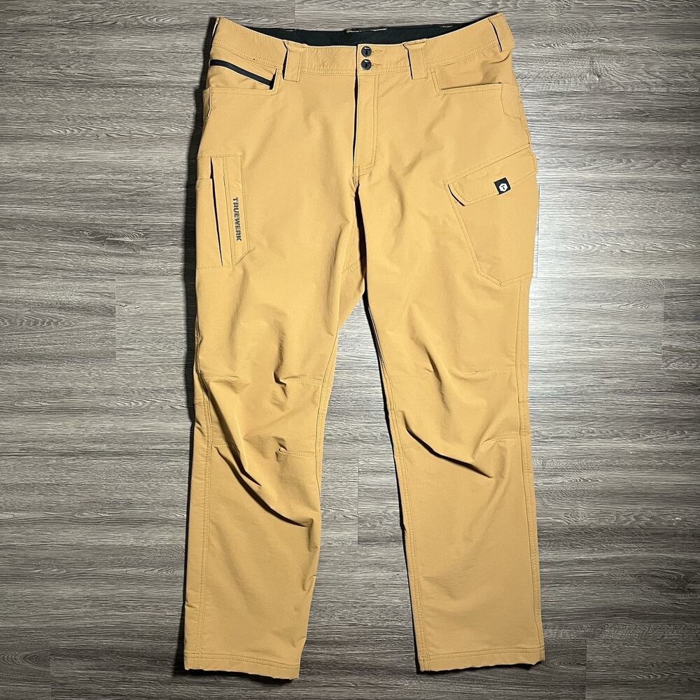 TRUEWERK T2 WerkPant Men's 36x32 Sand Stretch Technical Utility Work Pants EUC